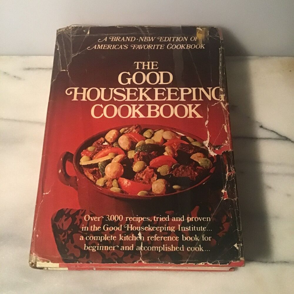 Vintage 1973 The Good Housekeeping Cookbook - Red Hardcover 3000+ Recipes